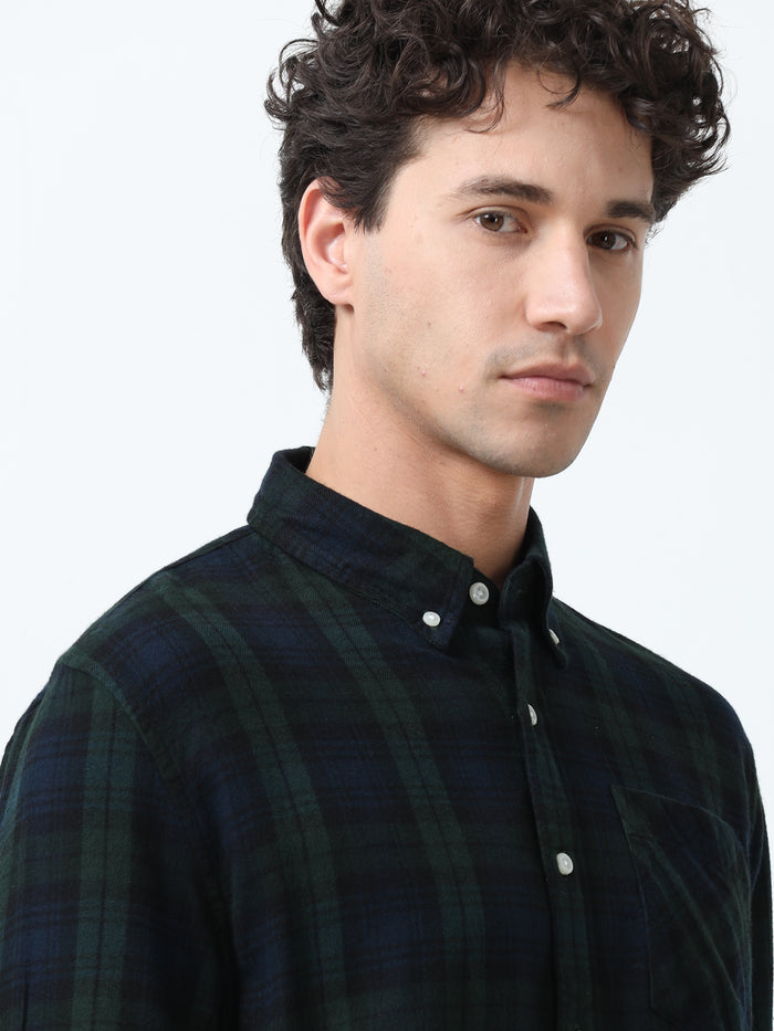 fullsleev checkered shirt in regular fit made from soft brushed fabric
fullsleeve shirts for men
regular fit shirt for men