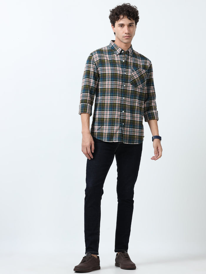 fullsleev checkered shirt in regular fit made from soft brushed fabric
fullsleeve shirts for men
regular fit shirt for men