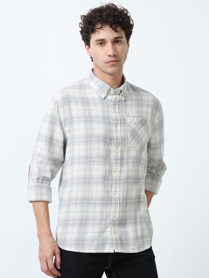fullsleev checkered shirt in regular fit made from soft brushed fabric
fullsleeve shirts for men
regular fit shirt for men