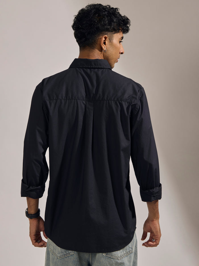 men's black full sleeve solid shirt with premium quality cotton
Men's outfit for every occassion