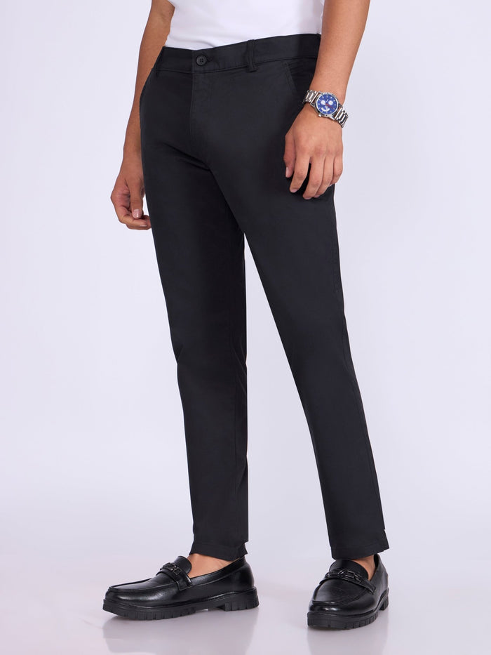 Men's Skinny Fit Cotton Pant in Black