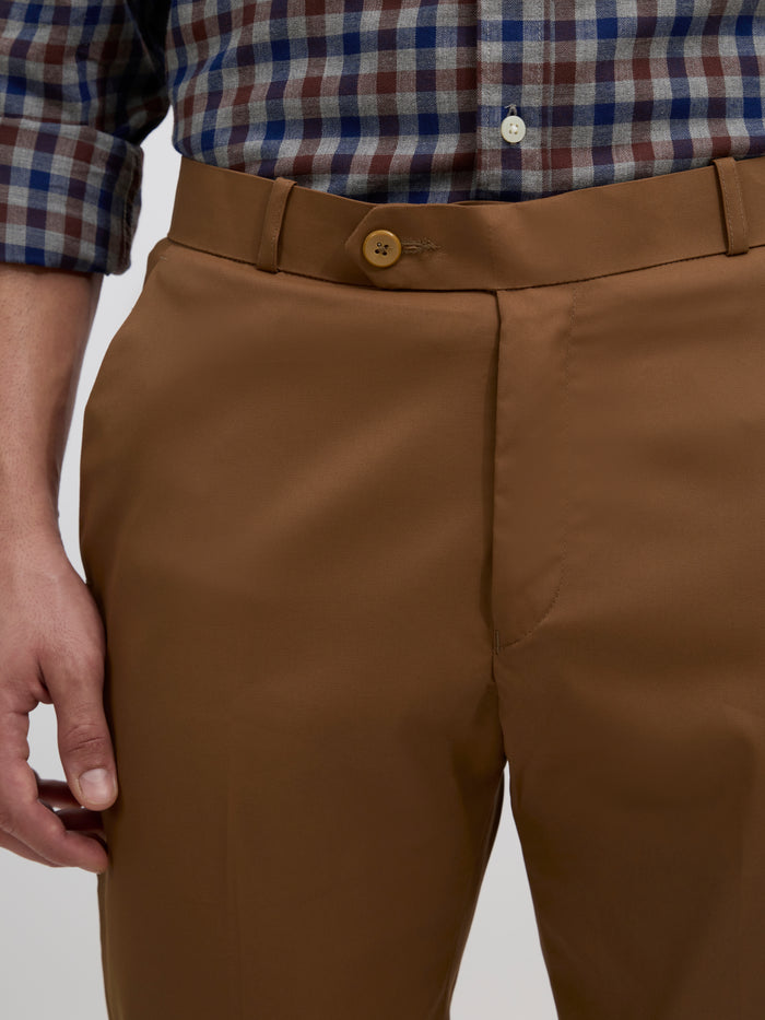 men's coffee brown skinny fit trousers blended with polyster and spandex - paired with a black top and black shoes