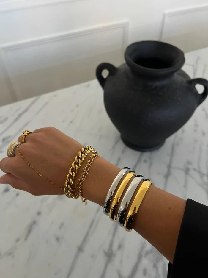 Gemma Bangle
