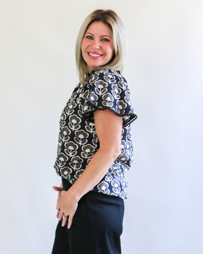 Ivy Jane | Block and Flutter Top in Black