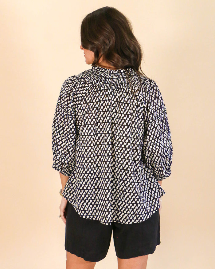 Ivy Jane | Heart to Heart Black and White Top