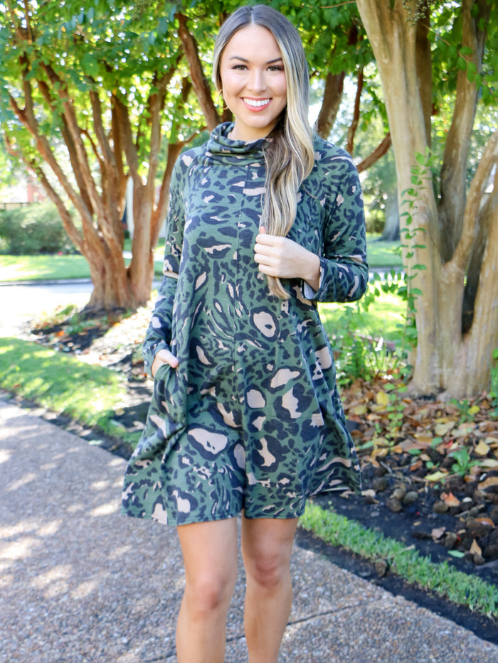 Ivy Jane | Irresistible Moments Leopard Dress