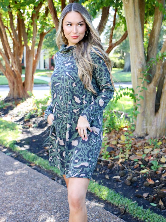 Ivy Jane | Irresistible Moments Leopard Dress