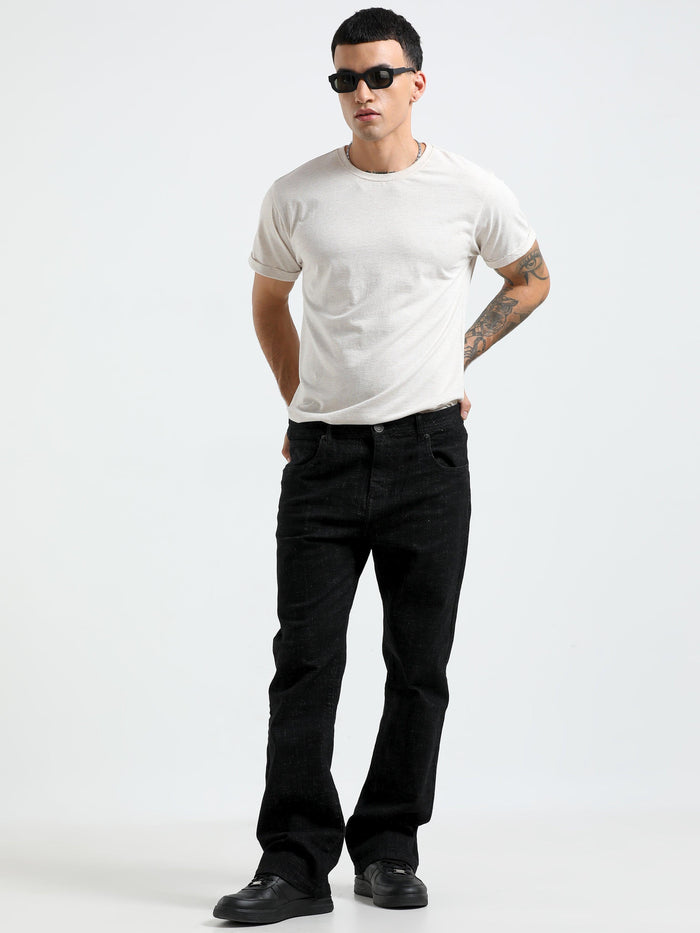 classic clean jeans with light fade and a boot cut fit
bootcut fit jeans for men
light fade jean for men