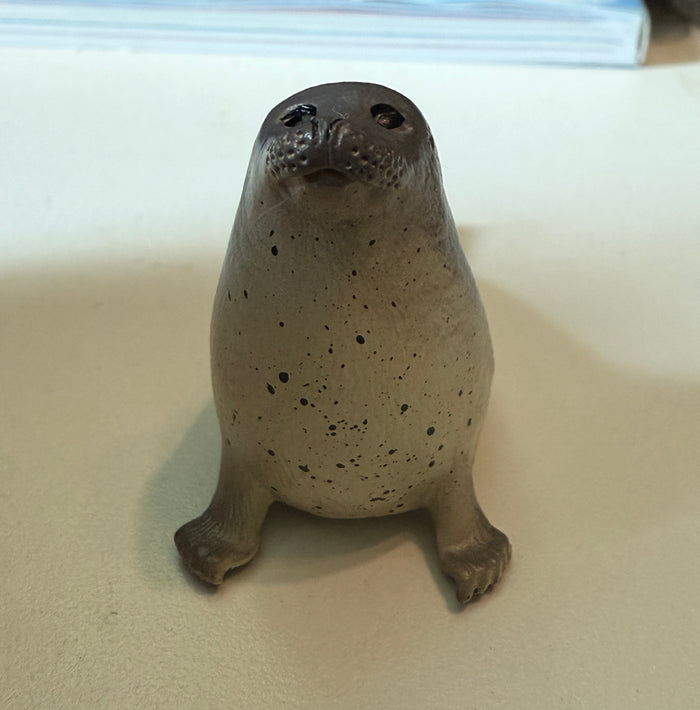 Japan seal squad Spotted seal animal PVC mini figure figurine model A