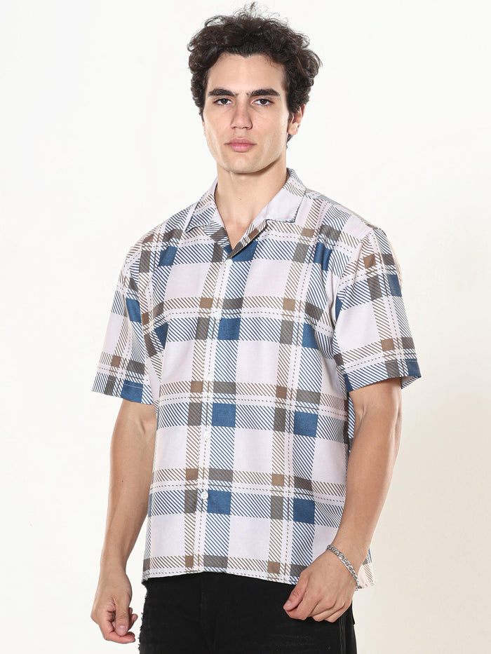 oversized checkered shirt made from lyrac fabric.
lyrac fabric shirts
oversized shirts for men