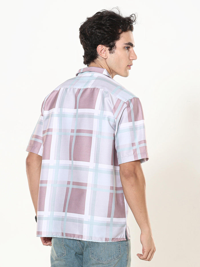 oversized checkered shirt made from lyrac fabric.
lyrac fabric shirts
oversized shirts for men