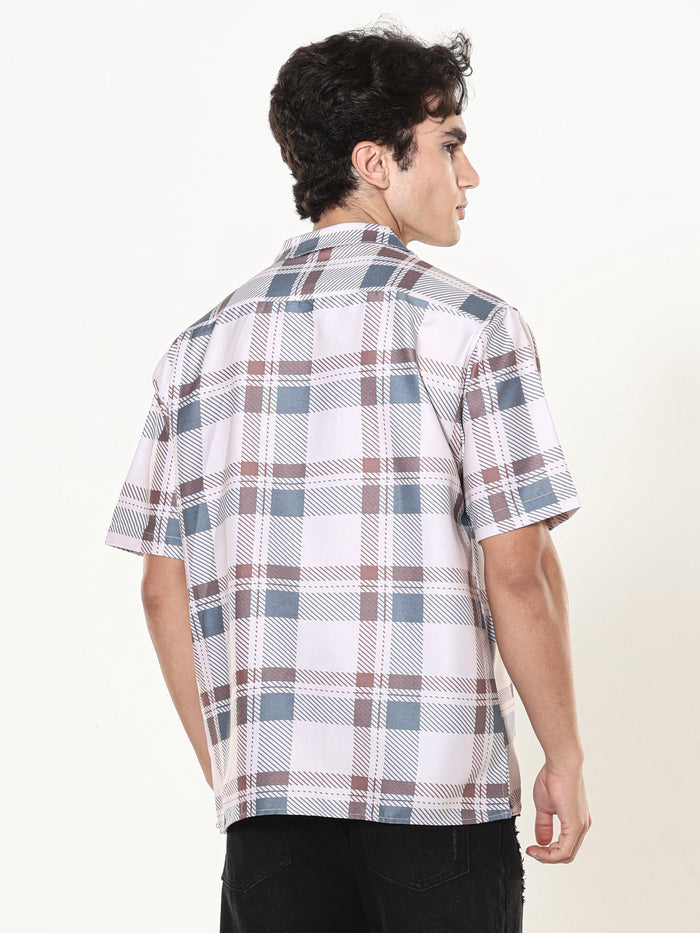 oversized checkered shirt made from lyrac fabric.
lyrac fabric shirts
oversized shirts for men