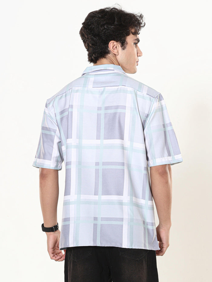 oversized checkered shirt made from lyrac fabric.
lyrac fabric shirts
oversized shirts for men