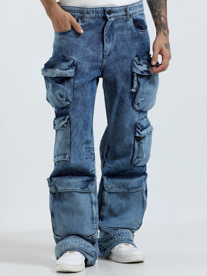 baggy cargo jeans featuring 10 pockets including zipper pockets. 
baggy cargo jeans pant for men
stylish baggy jeans for men