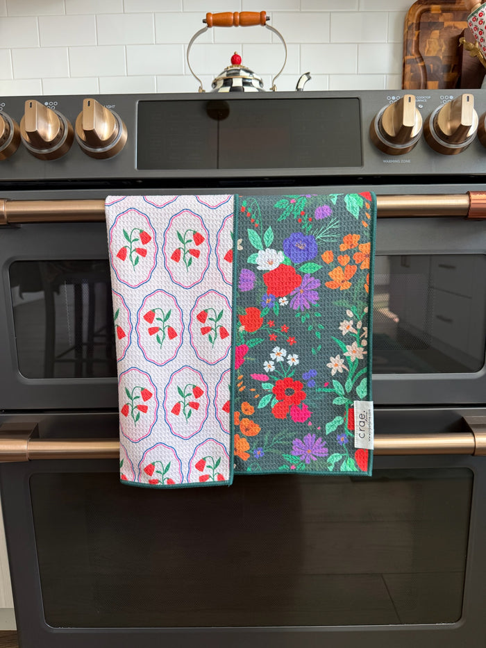 LaRae Reversible Hand Towel