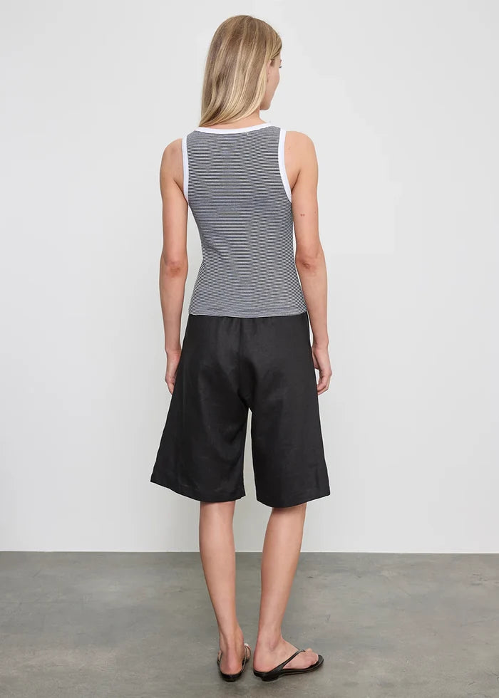 Linen Bermuda Short