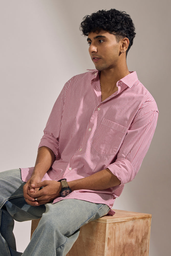 oversized stripped shirt with full sleeve and chest pocket made from 100% cotton.
pure cotton shirts for men
oversized shirts for men