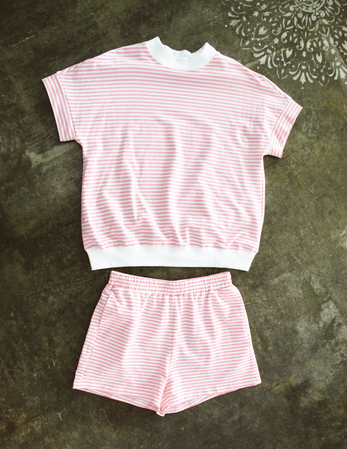 Pink Stripe Lounge Set – Effortless Summer Two-Piece