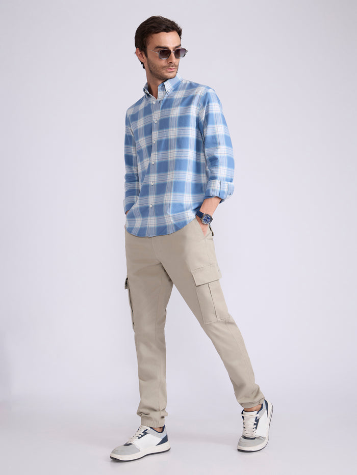 Men's jogger pant in beige with elasticated drawstring
