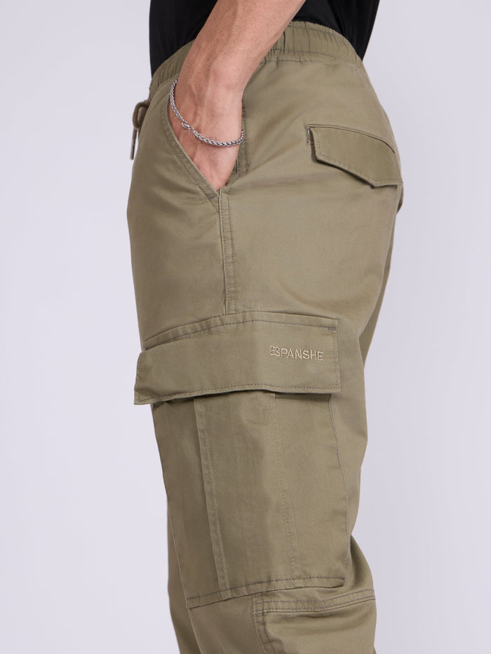 Men's jogger pant in moss green with elasticated drawstring
