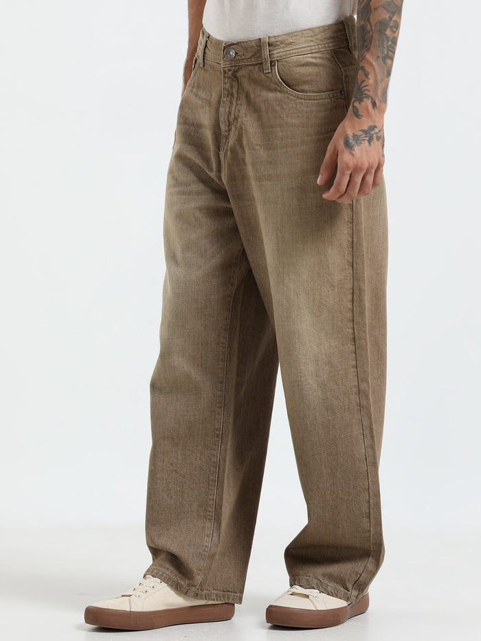 Rattled Loose Fit Jeans - Brown - Espanshe
loose fit jean for men