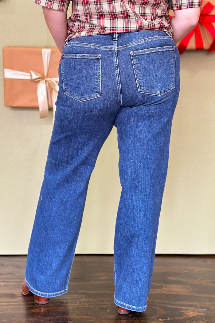 Retro Revival 90's Straight Jean