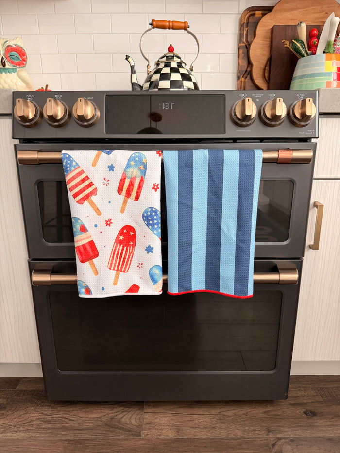 Rocket Party Pop: Double-Sided Hand Towel