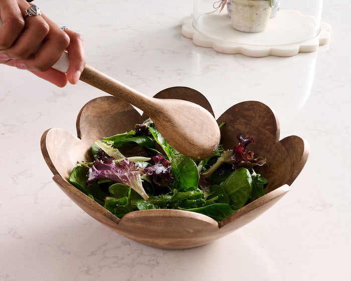 Scallop Bowl & Spoon Set