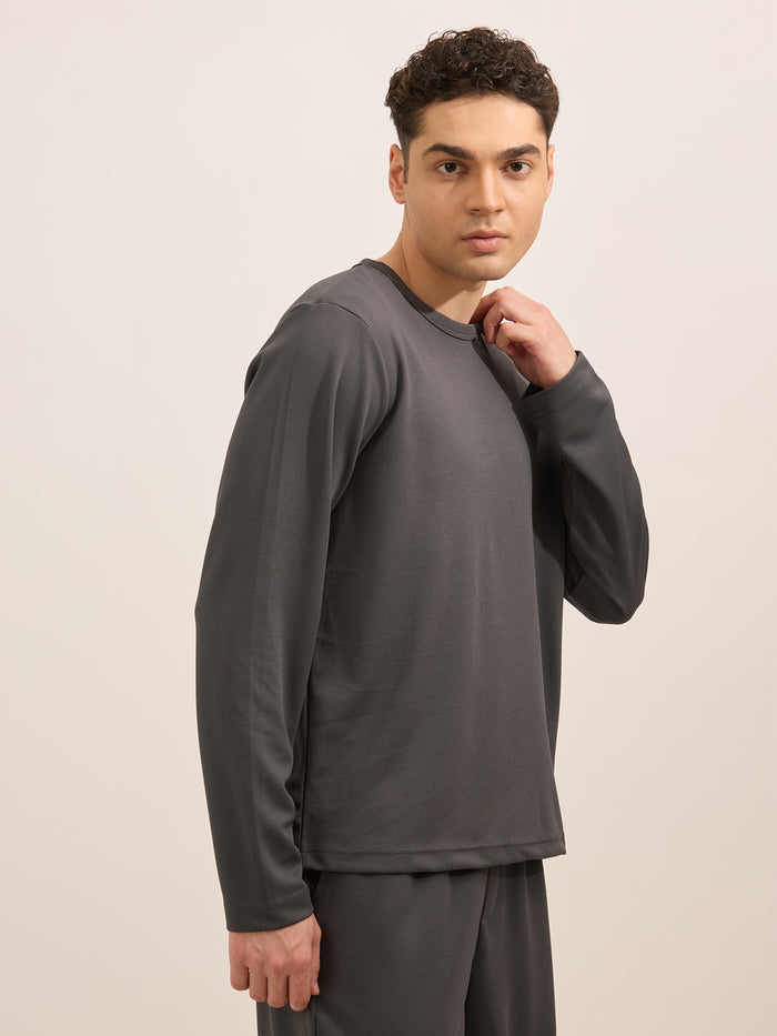 men's relaxed tshirt in gray