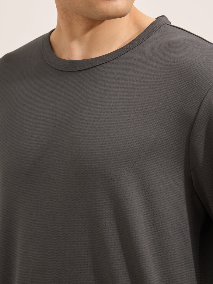 men's relaxed tshirt in gray