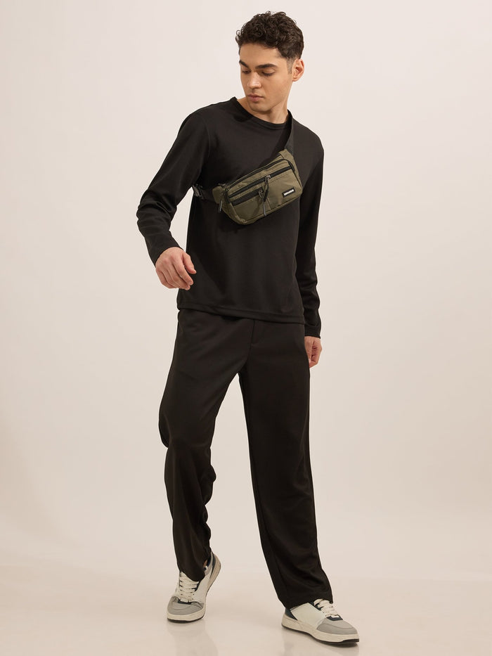 men's relaxed tshirt in black