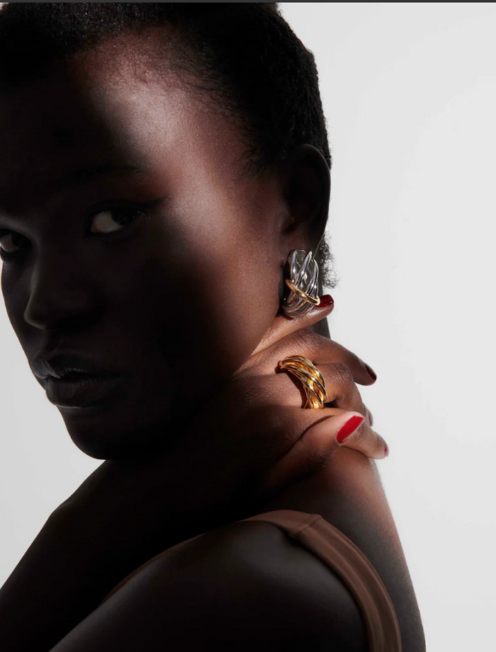 Sloane Ring