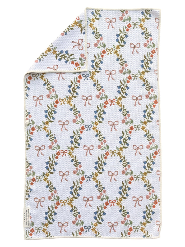 Spring Wreath: Double-Sided Hand Towel