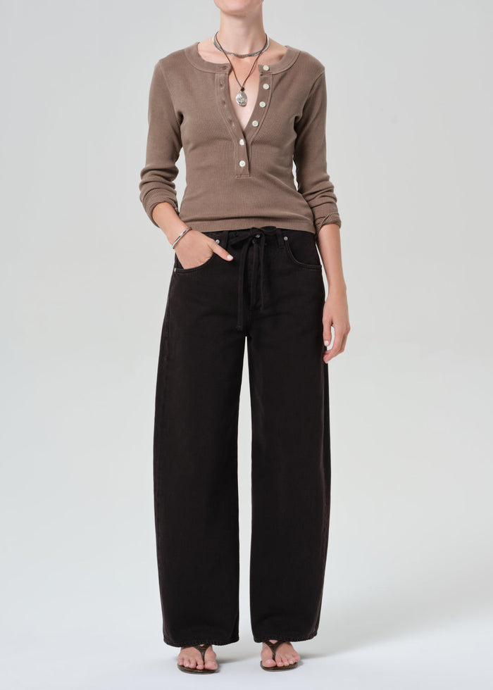 Varra Henley