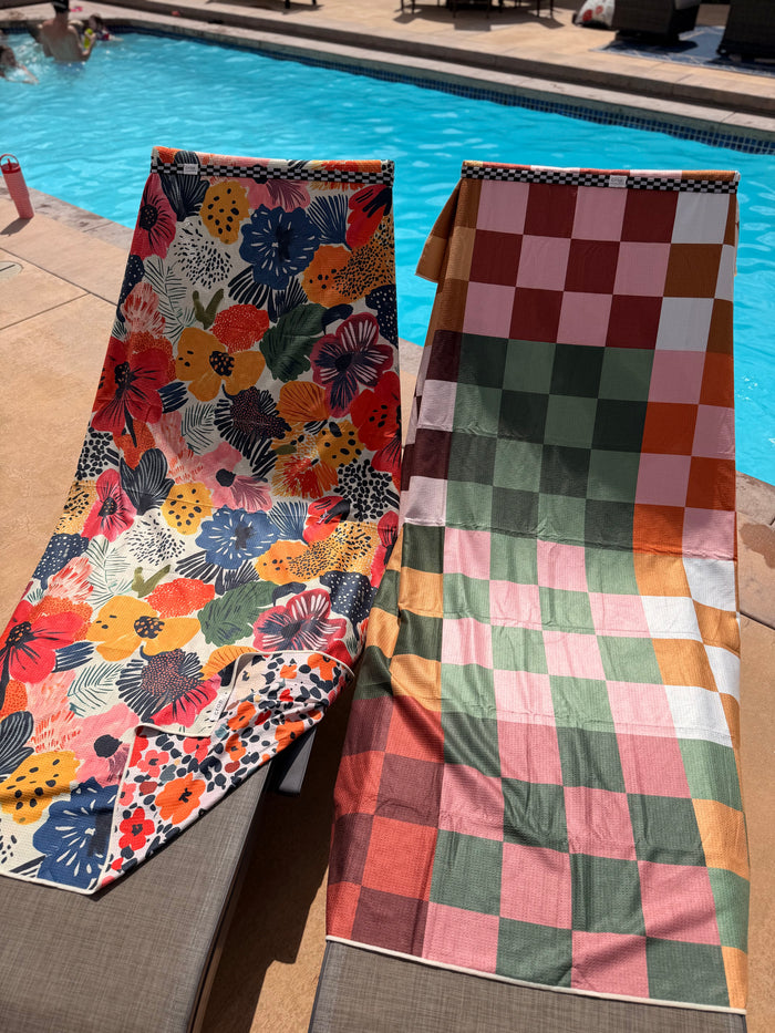 Wildflower Rodeo Pool Towel: Reversible