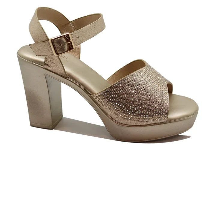 buy women shoes online in pakistan