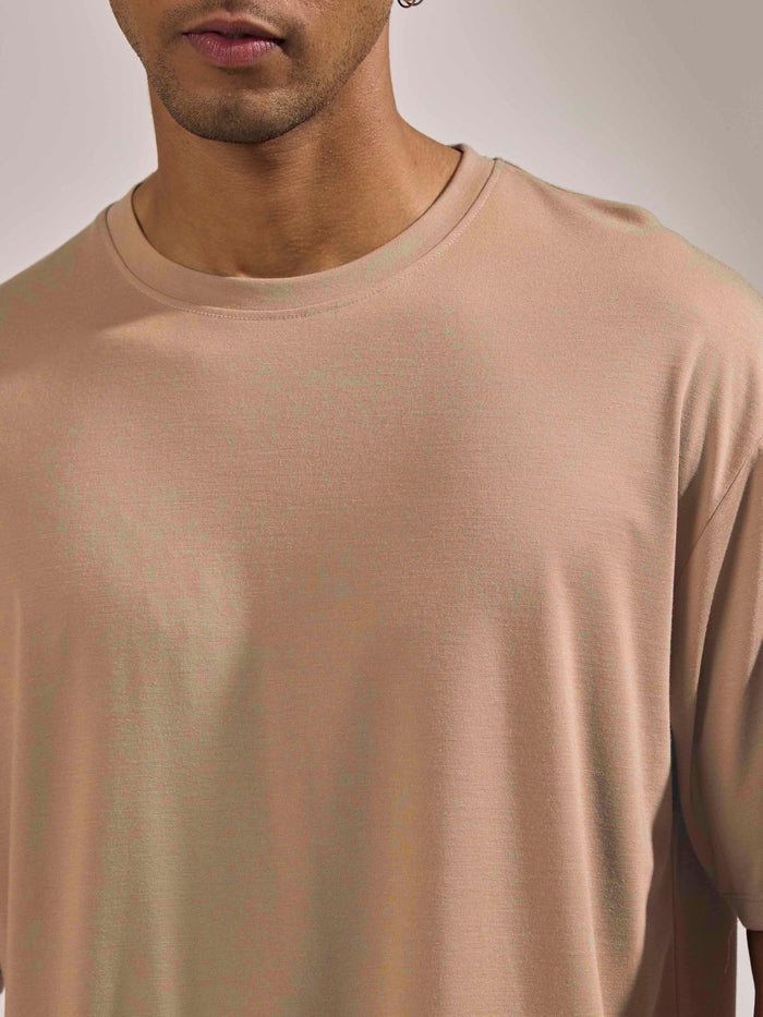 men's halfsleeve plain tshirt in peanut brown