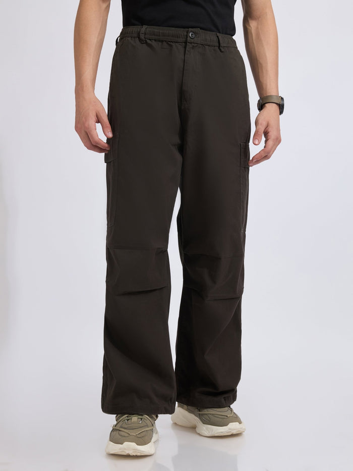 men's parachute cargo pants in green